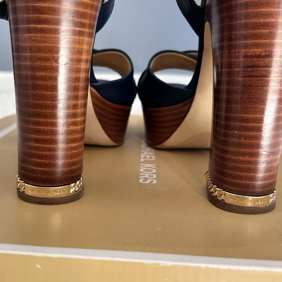 Michael kors platform sandals - Picture 4 of 8